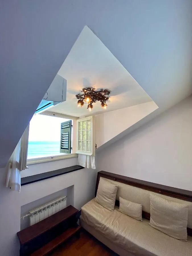 Hotel Punta Est Finale Ligure