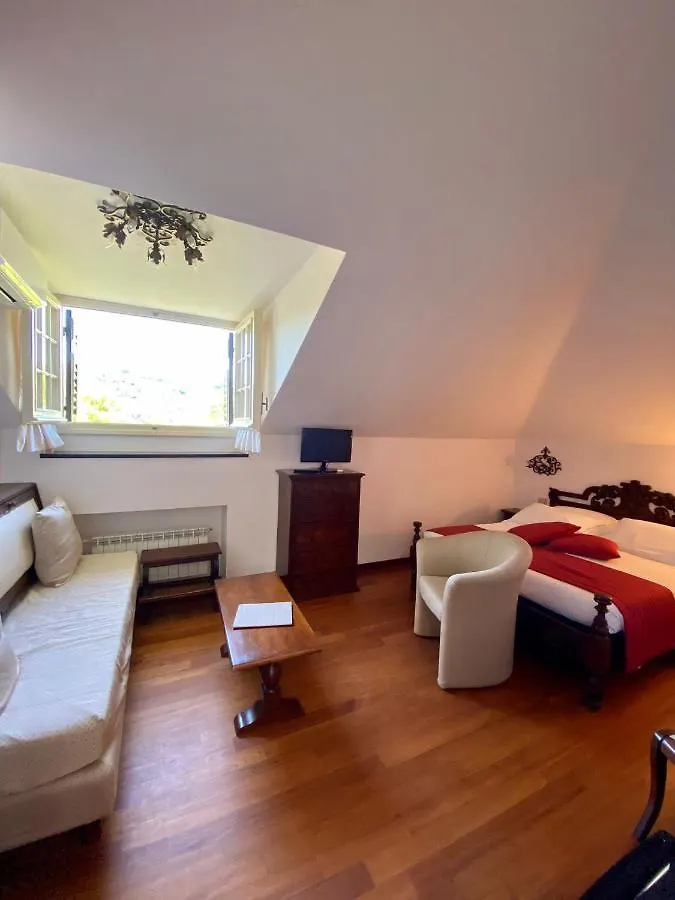 ****  Hotel Punta Est Finale Ligure Italië