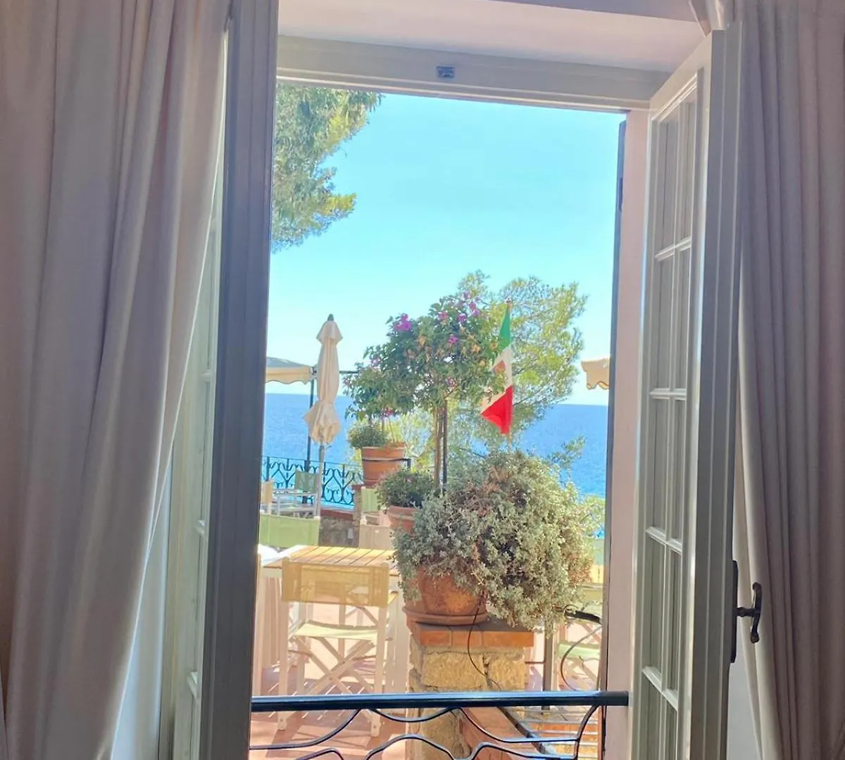 Hotel Punta Est Finale Ligure