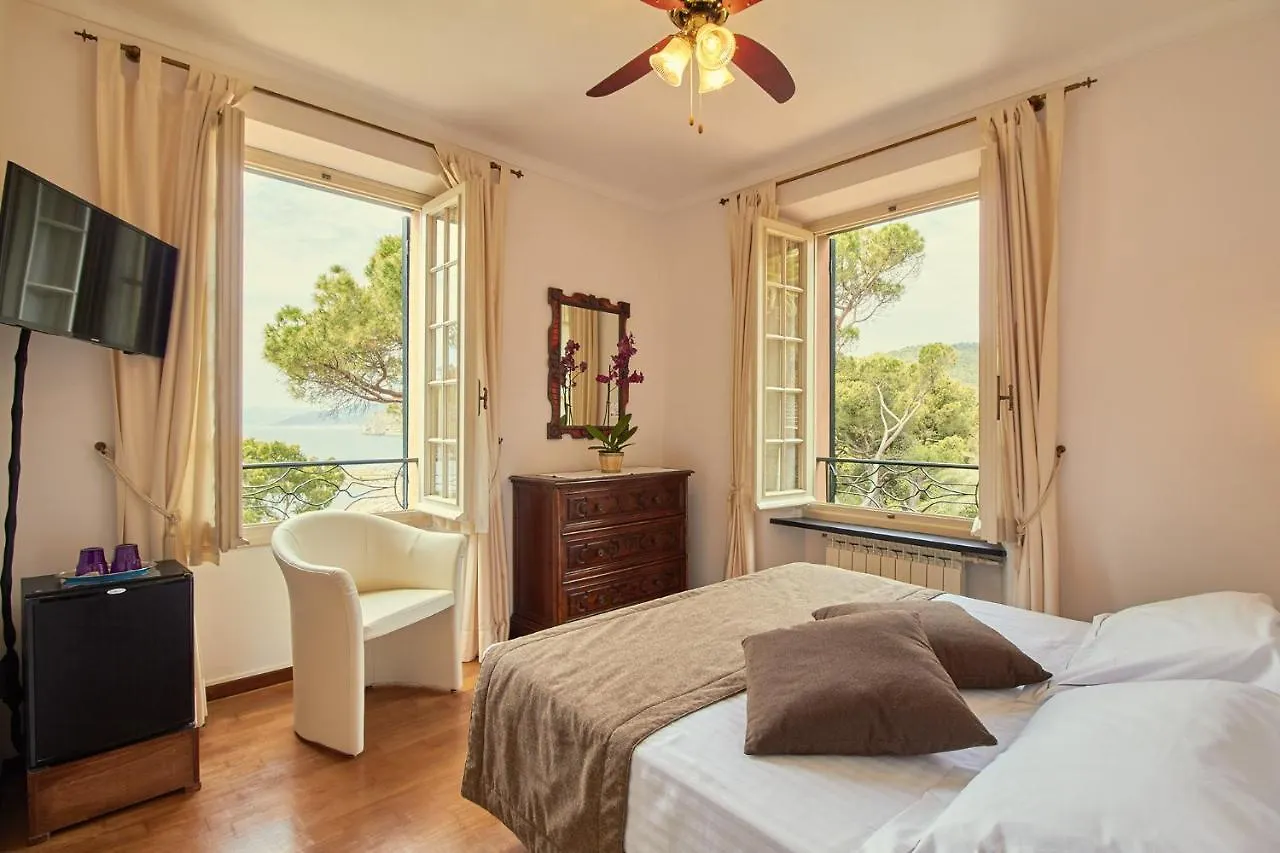 Hotel Punta Est Finale Ligure