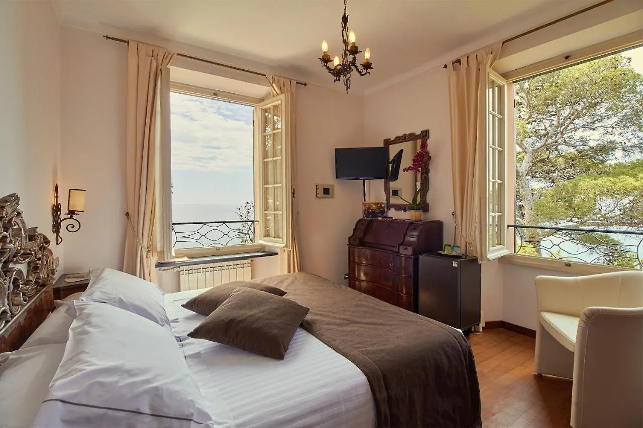Hotel Punta Est Finale Ligure